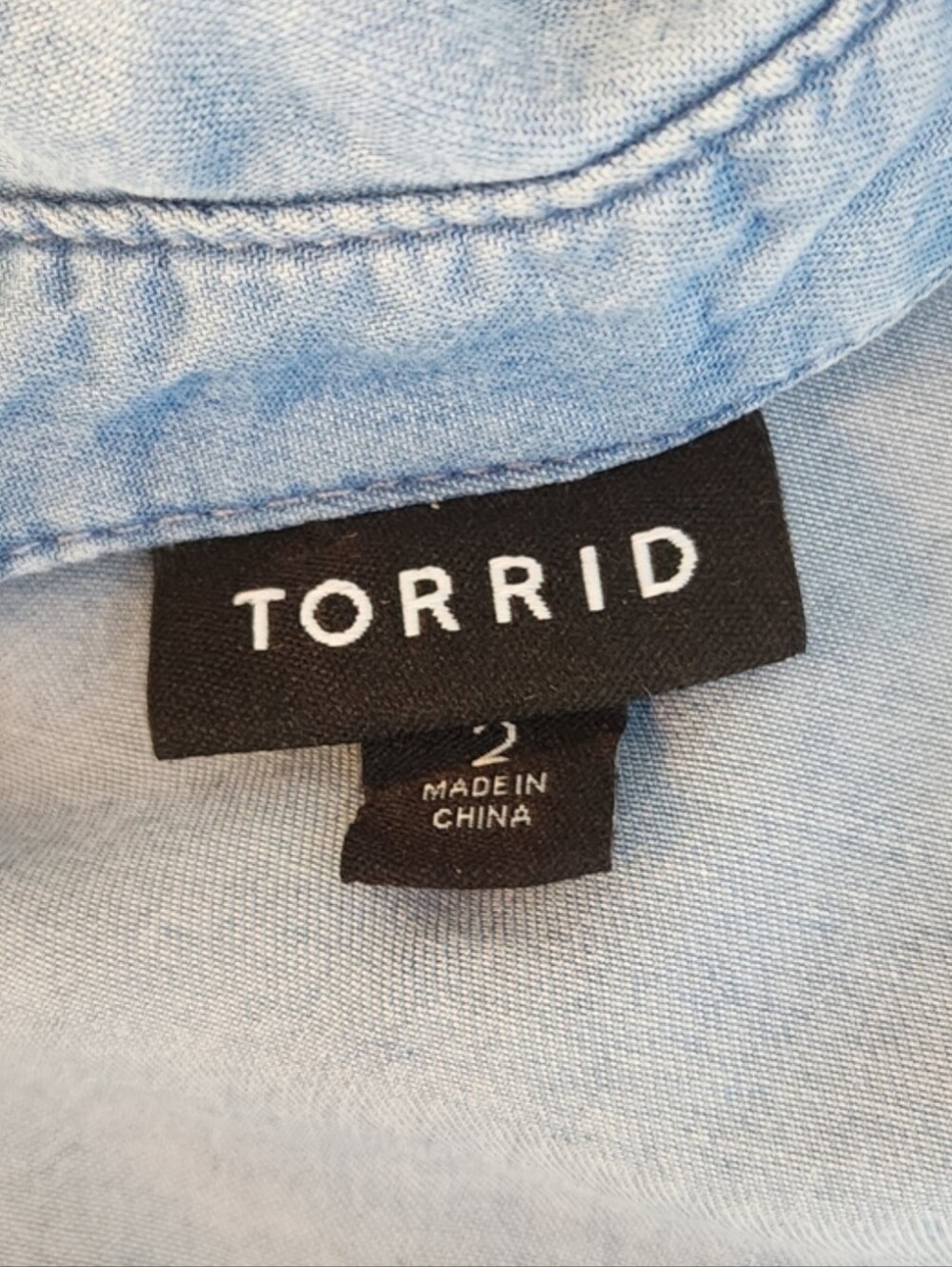 Torrid Light Blue Chambray Button-up Shirt Dress Size 2X - Picture 3 of 4